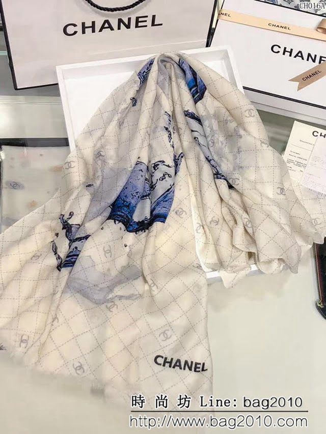 CHANEL香奈兒 2018專櫃最新款 名媛風格印花羊絨圍巾 CH016 LLWJ6176